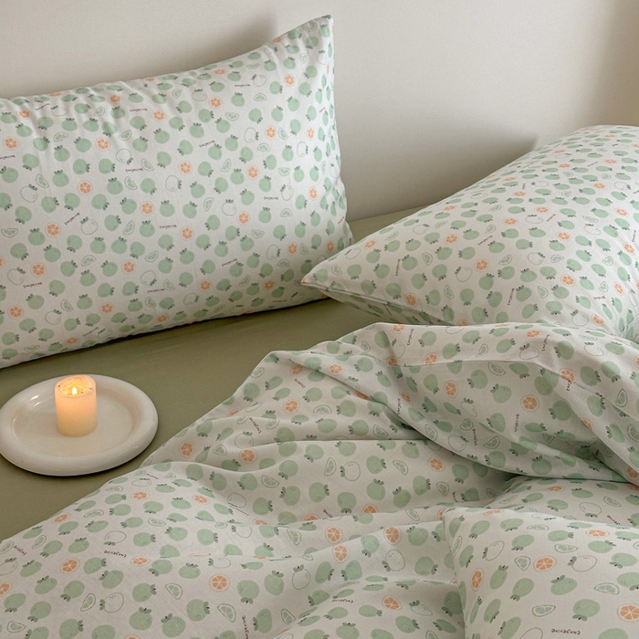 91家纺网 家纺一手货源 找家纺 塞纳 2026新款.全棉有氧双层纱四件套-场景二-大橘大利-绿