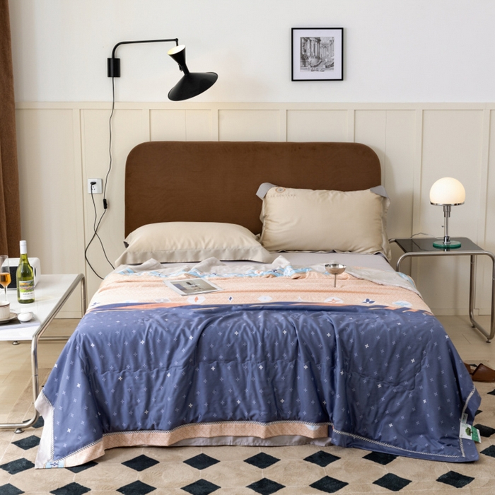 91家纺网 家纺一手货源 找家纺 棉生活家纺 2025新款春夏莫代尔天丝夏被 戴斯桔