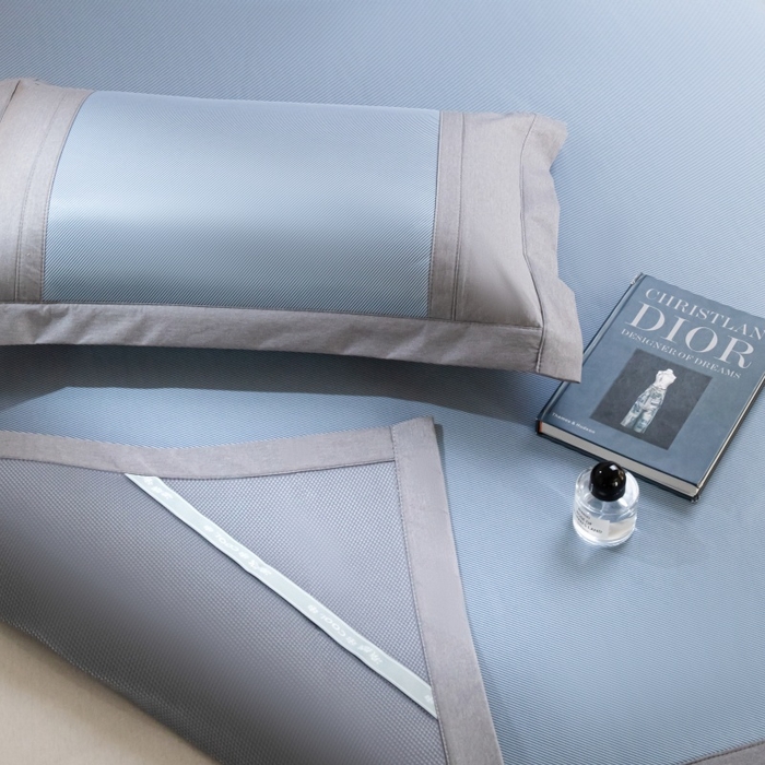 91家纺网 家纺一手货源 找家纺 孩子王家纺2025新款轻柔丝凉席冰丝席-凉感席系列 床席款-冰丝蓝