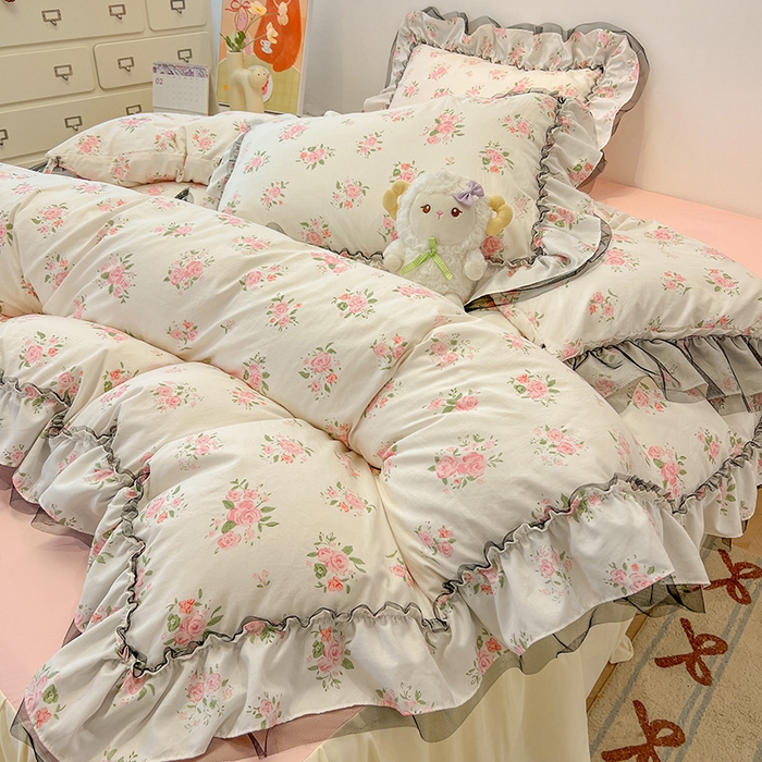 91家纺网 家纺一手货源 找家纺 眠帛家居 2025新款A类皱皱纱蕾丝花边四件套 香溢