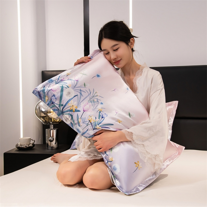 91家纺网 家纺一手货源 找家纺 梦舒羽 2025新款可水洗冰丝卡通枕套宿舍48x74cm单人凉爽枕头套 迷雾