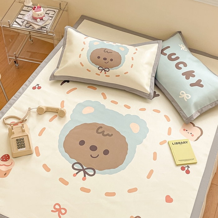 91家纺网 家纺一手货源 找家纺 川悦生活 2025新款大版凉感冰丝席三件套 豆宝小熊