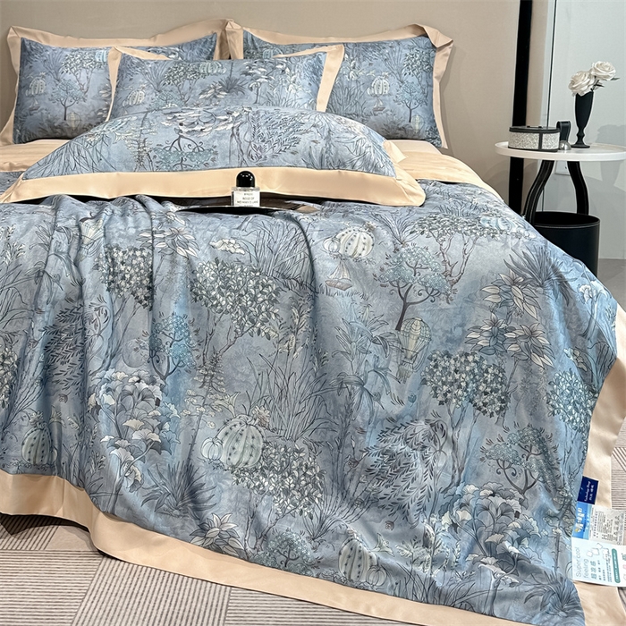 91家纺网 家纺一手货源 找家纺 笙意家纺 2025新款水洗冰丝数码印花拼角宽边夏被 菲尔德-卡其