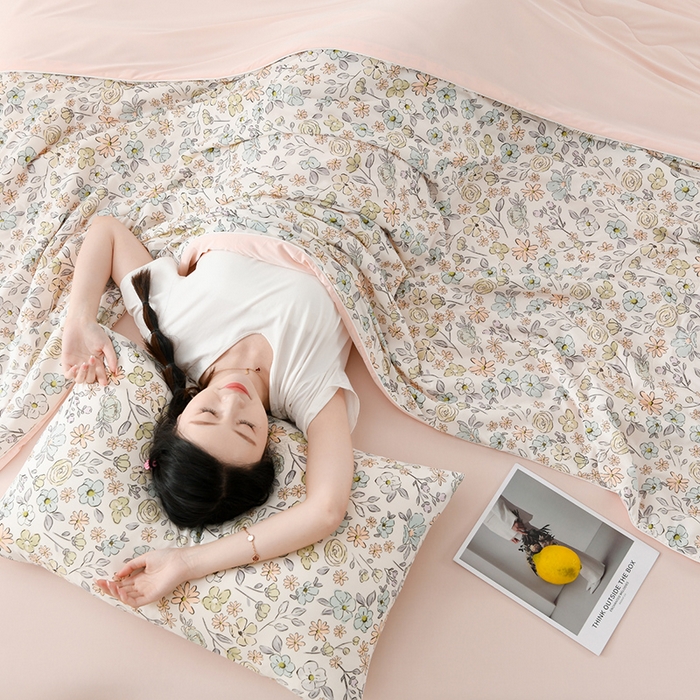 91家纺网 家纺一手货源 找家纺 （总）圣楚 2025新款优雅凉感丝夏被