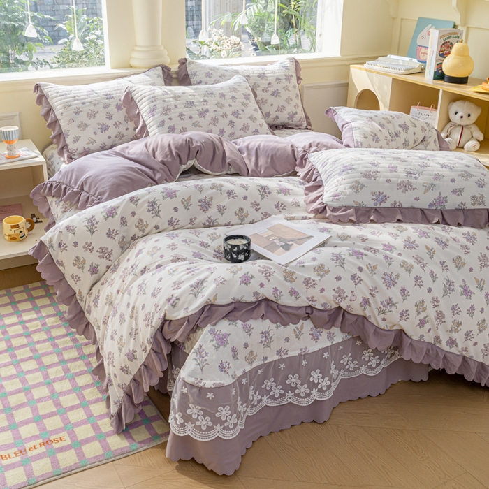 91家纺网 家纺一手货源 找家纺 珍爱家纺 2025新款A类针织棉双层纱夹棉床盖床裙花边单件三件四件套薰衣草