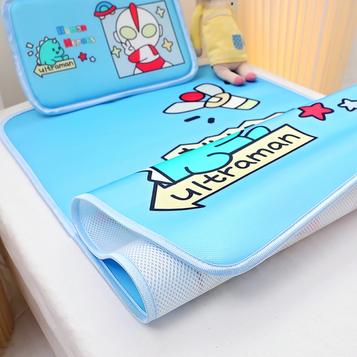 91家纺网 家纺一手货源 找家纺 八零年代 2025新品云柔牛奶丝儿童凉席套件凹凸曼