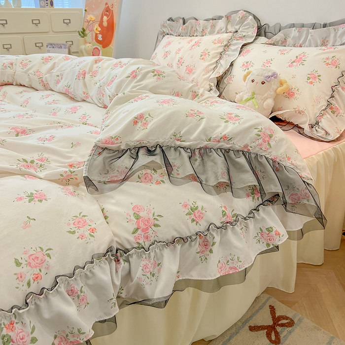 91家纺网 家纺一手货源 找家纺 眠帛家居 2025新款A类皱皱纱蕾丝花边四件套 香溢