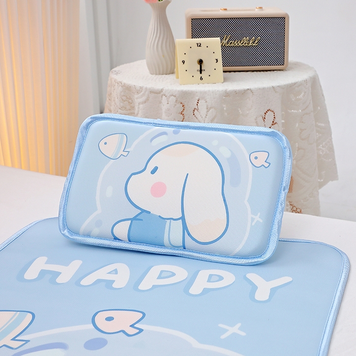 91家纺网 家纺一手货源 找家纺 八零年代 2025新品云柔牛奶丝儿童凉席套件蓝色小狗