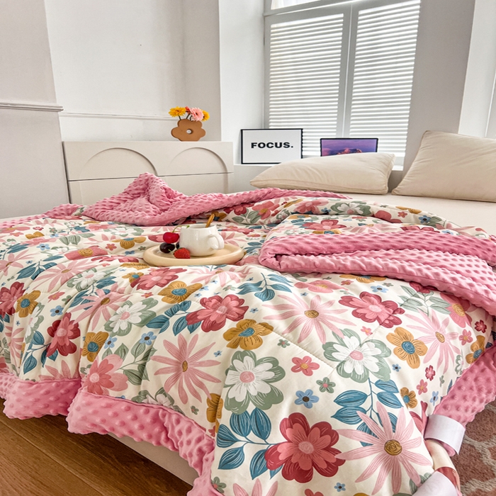 91家纺网 家纺一手货源 找家纺 总 宜梦家居【需要买家秀请联系老板】 2025新款A类纯棉婴儿绒豆豆被四季夏凉春秋被子冬被芯