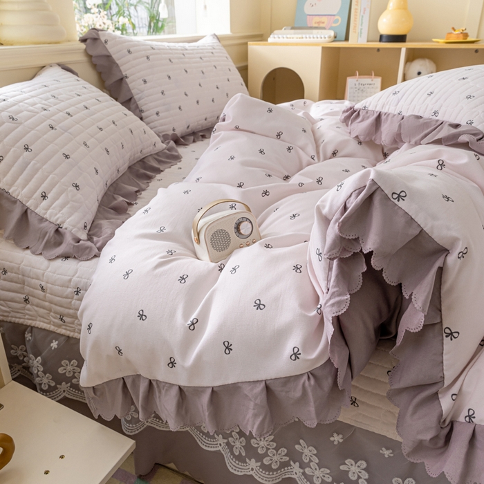 91家纺网 家纺一手货源 找家纺 珍爱家纺 2025新款A类针织棉双层纱夹棉床盖床裙花边单件三件四件套米亚