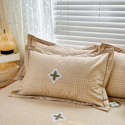 91家纺网 家纺一手货源 找家纺 简约家纺 2025新款全棉磨毛印花单品枕套 维克多-咖