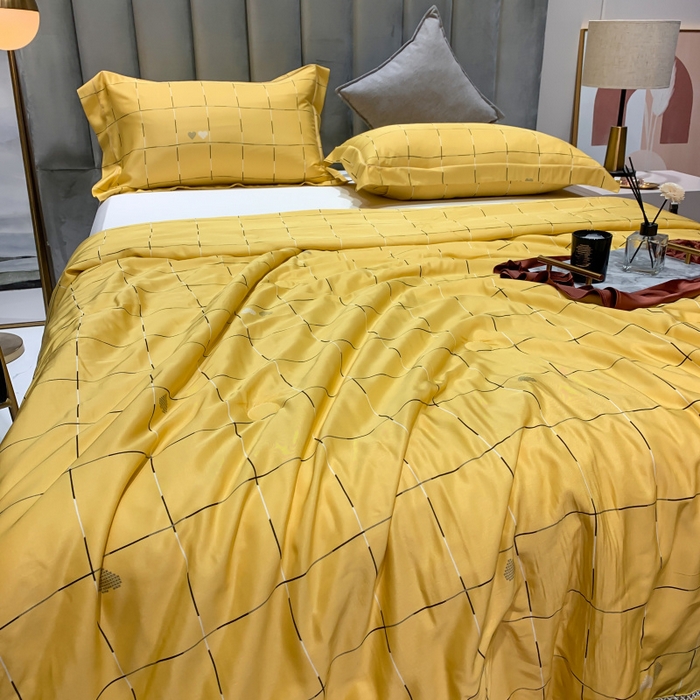 91家纺网 家纺一手货源 找家纺 棉生活家纺 2025新款春夏莫代尔天丝夏被 卡洛特-黄