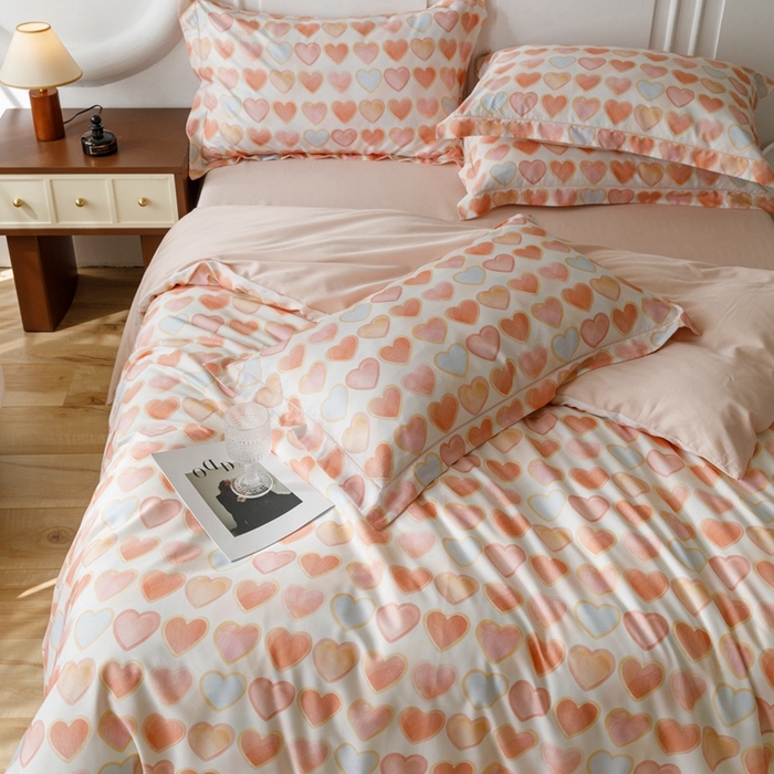 91家纺网 家纺一手货源 找家纺 金奇达2025新款【休闲午后】-轻氧水光莱赛尔四件套（标准号全网控价（折后券后）不低于258） 粉雾爱心