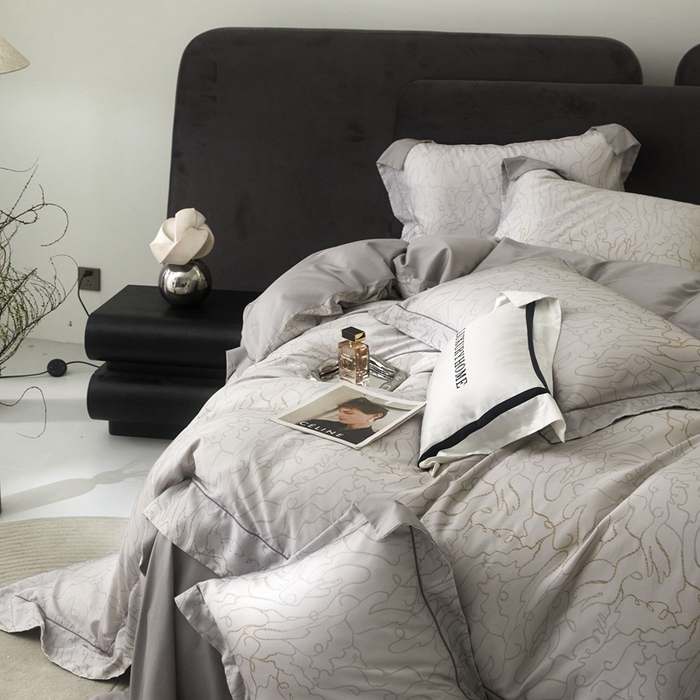 91家纺网 家纺一手货源 找家纺 金奇达2025新款【盛夏流年】-茧养莱赛尔四件套（标准号全网控价（折后券后）不低于258元） 尤克里里