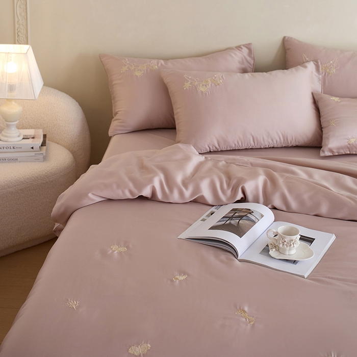 91家纺网 家纺一手货源 找家纺 千朵森 2025新款60s奥地利进口兰精天丝四件套-星慕 星慕-浅香思