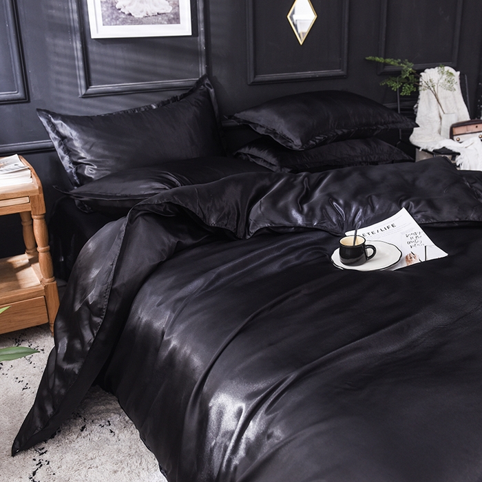 91家纺网 家纺一手货源 找家纺 经年 2025年特价款丝绸水洗冰丝四件套-四件套 直播爆款 黑色