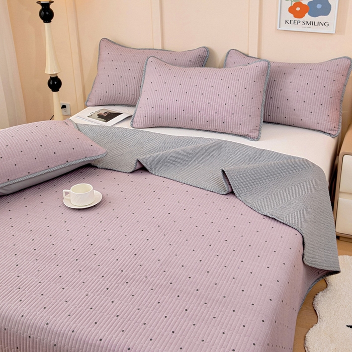 91家纺网 家纺一手货源 找家纺 情煊家纺 2025新款双面全棉夹棉枕套 紫圆点