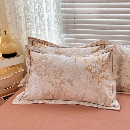 91家纺网 家纺一手货源 找家纺 简约家纺 2025新款全棉磨毛印花单品枕套 沁语繁花-咖