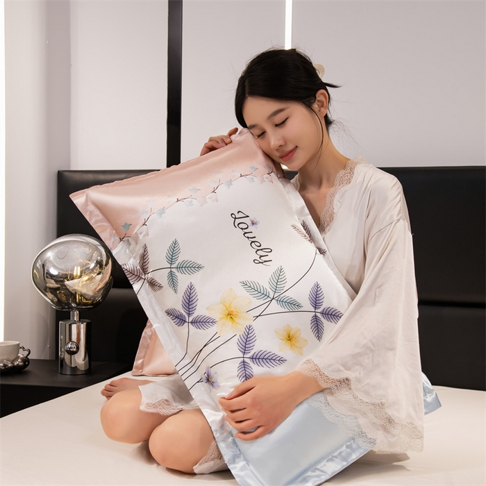 91家纺网 家纺一手货源 找家纺 梦舒羽 2025新款可水洗冰丝卡通枕套宿舍48x74cm单人凉爽枕头套 花曳