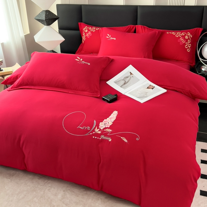 91家纺网 家纺一手货源 找家纺 曲之慕 2025新品四季款高端刺绣四件套简约可水洗轻奢纯色刺绣四件套 大麦大红