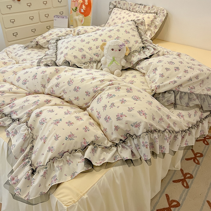 91家纺网 家纺一手货源 找家纺 眠帛家居 2025新款A类皱皱纱蕾丝花边四件套 芬芳