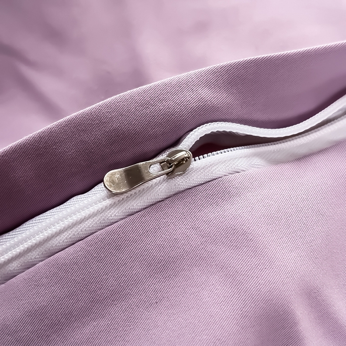 91家纺网 家纺一手货源 找家纺 曲之慕 2025新品四季款高端刺绣四件套简约可水洗轻奢纯色刺绣四件套 梦飞令优雅紫