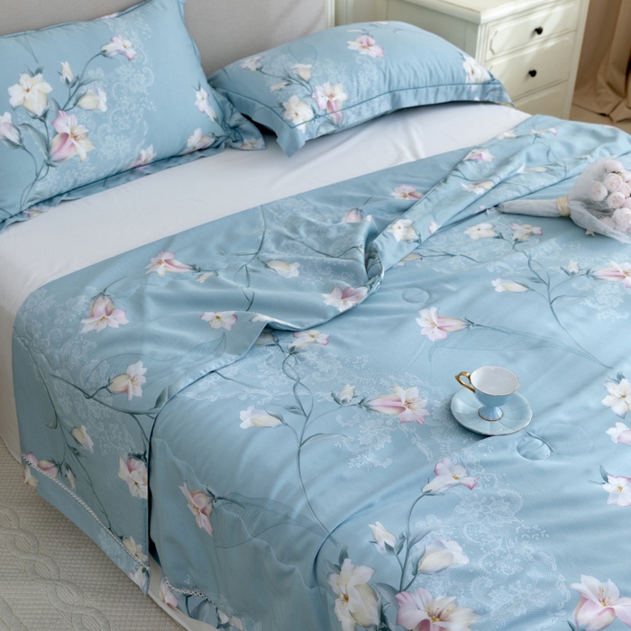 91家纺网 家纺一手货源 找家纺 棉生活家纺 2025新款春夏莫代尔天丝夏被 洛神蓝