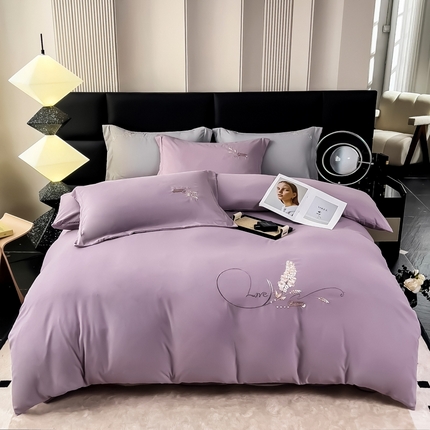 91家纺网 家纺一手货源 找家纺 曲之慕 2025新品四季款高端刺绣四件套简约可水洗轻奢纯色刺绣四件套 大麦优雅紫