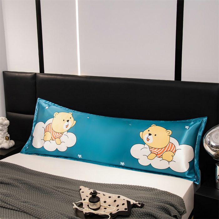 91家纺网 家纺一手货源 找家纺 梦舒羽 2025新款可水洗冰丝双人枕套凉爽情侣枕头套枕芯套 云端小熊