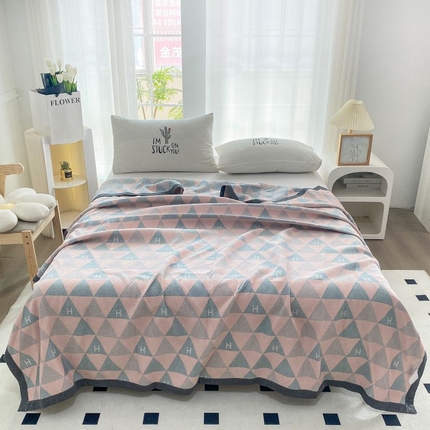 91家纺网 家纺一手货源 找家纺 萌飞 2025新款a类全棉三层纱多功能毛巾被盖毯床单夏被空调被 H灰粉