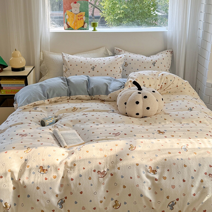 91家纺网 家纺一手货源 找家纺 2025新款全棉有氧双层纱四件套-卡通系列 梦幻木马