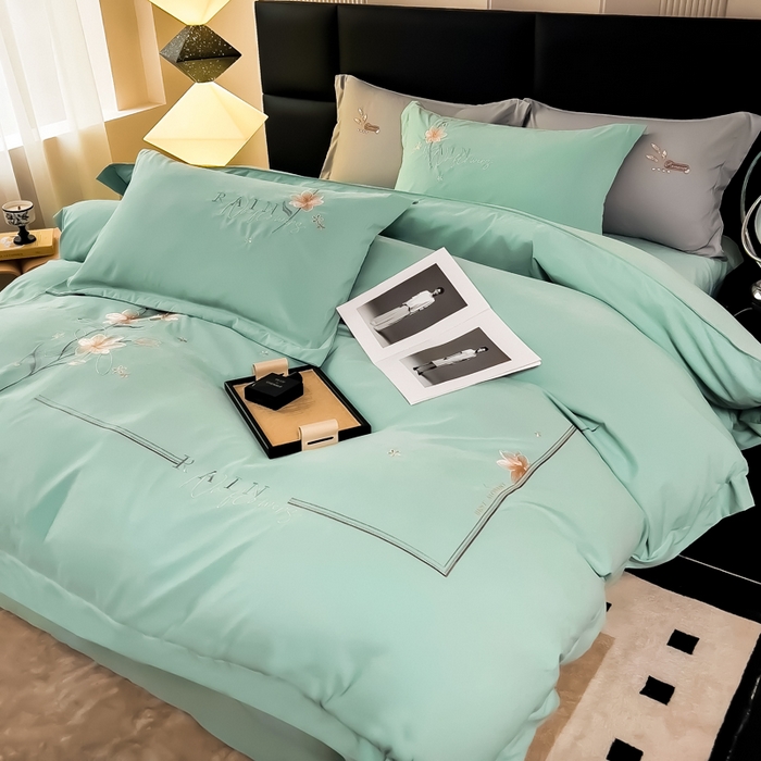 91家纺网 家纺一手货源 找家纺 曲之慕 2025新品四季款高端刺绣四件套简约可水洗轻奢纯色刺绣四件套 流光浅绿