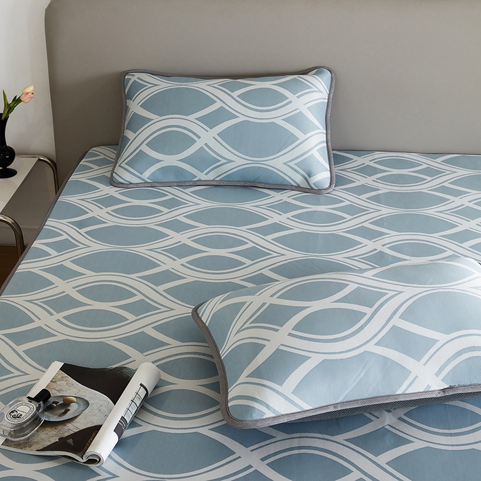 91家纺网 家纺一手货源 找家纺 千朵森 2025新款冰岛冰感丝床笠款凉席三件套-风格一 冰岛-晴空蓝