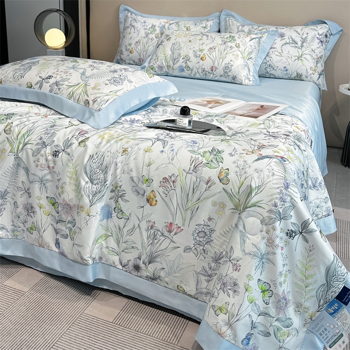 91家纺网 家纺一手货源 找家纺 笙意家纺 2025新款水洗冰丝数码印花拼角宽边夏被 七彩福蝶