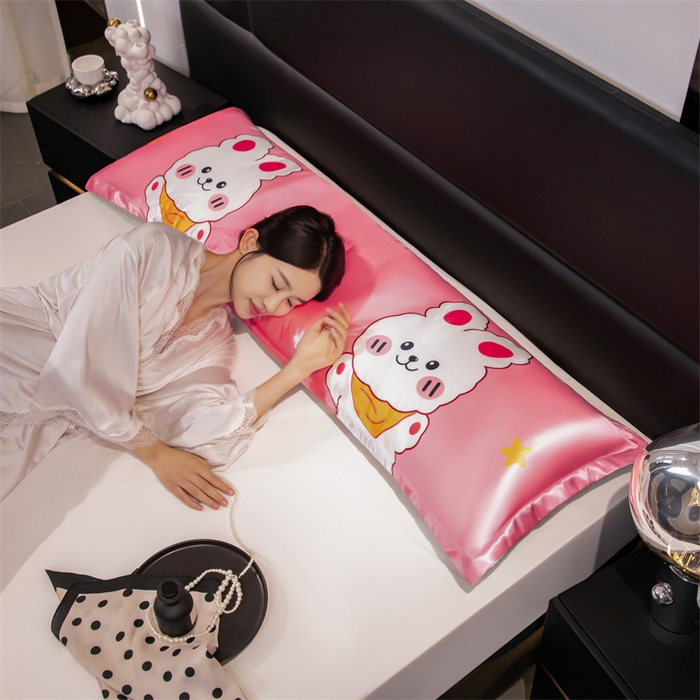 91家纺网 家纺一手货源 找家纺 梦舒羽 2025新款可水洗冰丝双人枕套凉爽情侣枕头套枕芯套 乖萌兔