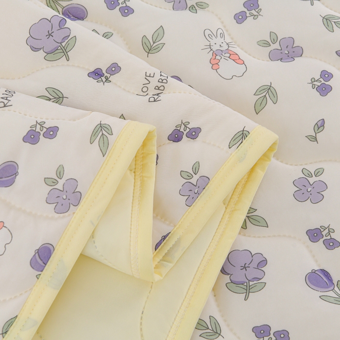 91家纺网 家纺一手货源 找家纺 圣楚 2025新款梦境凉感丝夏凉被 b花颜悦色