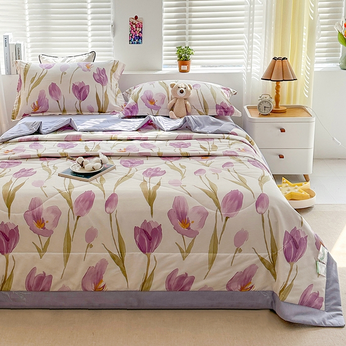 91家纺网 家纺一手货源 找家纺 欧夏家纺 2025新款里外全棉印花夏被100%新疆棉花 郁金香-紫