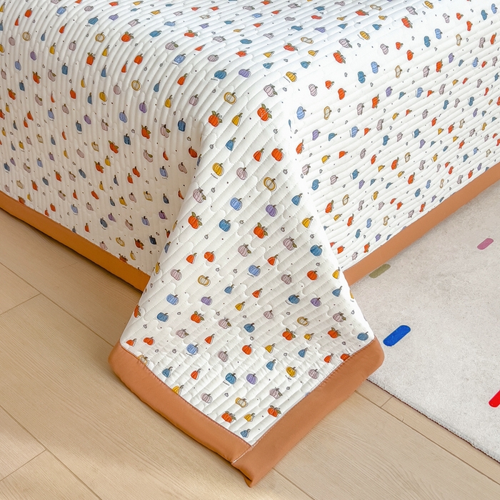 91家纺网 家纺一手货源 找家纺 慕木家纺 2025新款A类高克重四季款针织棉双层纱多功能床盖可铺可盖 缤纷南瓜