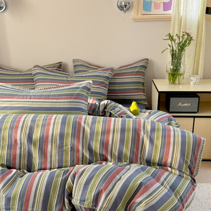 91家纺网 家纺一手货源 找家纺 金丝鸟家纺 2025新款全棉双层纱贝壳边四件套格子系列 塔思琦