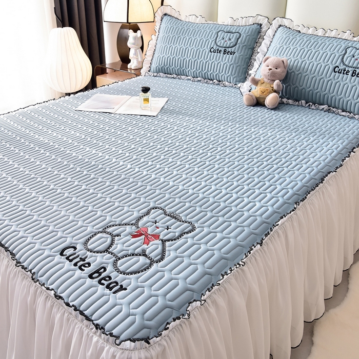 91家纺网 家纺一手货源 找家纺 炫拼家纺 2025新款coco熊床裙款乳胶凉席 coco熊-宾利蓝