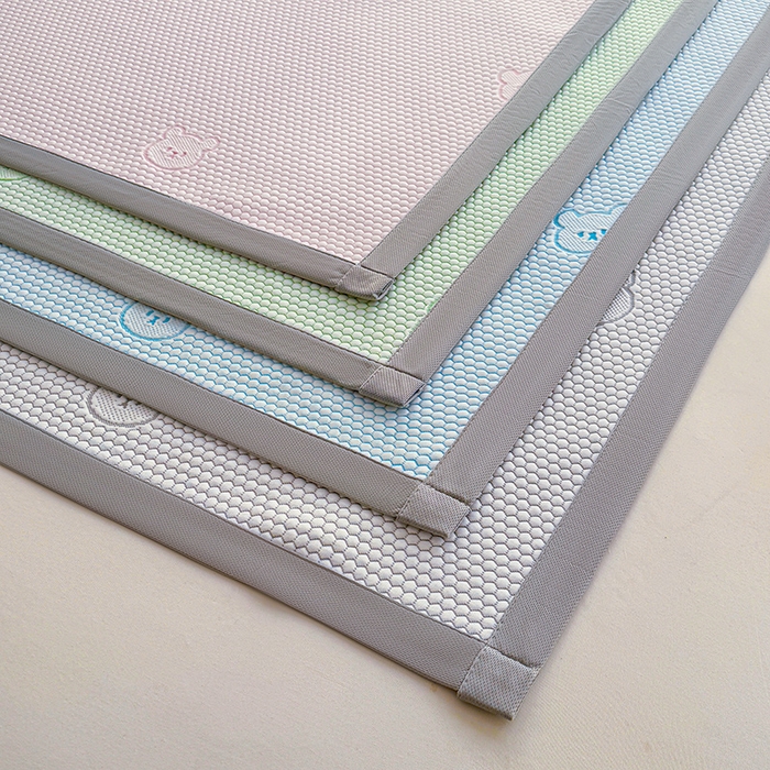 91家纺网 家纺一手货源 找家纺 2025新款冰豆豆凉席三件套夏季冷感冰丝席软席子条席款 组合图