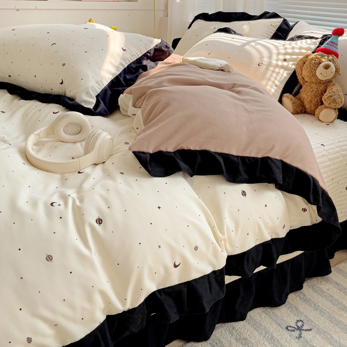 91家纺网 家纺一手货源 找家纺 富米莱（原臻工厂）2025新款A类针织双层纱赫本风床盖四件套 星空物语一咖