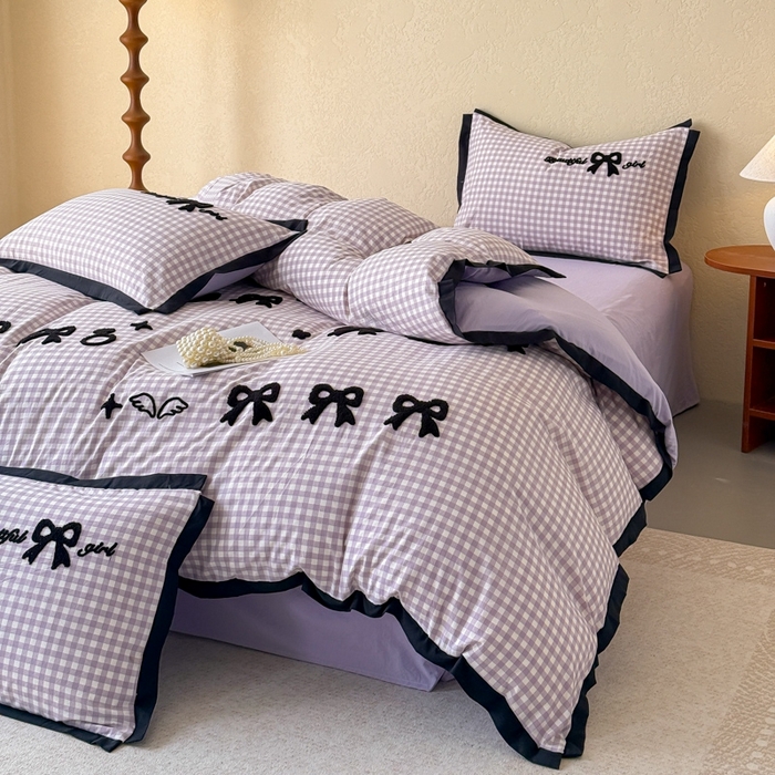 91家纺网 家纺一手货源 找家纺 米可2025新款水洗棉绣花花边款四件套 蝴蝶结-紫