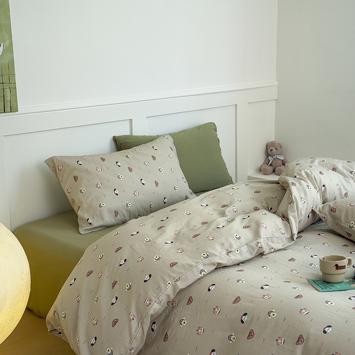 91家纺网 家纺一手货源 找家纺 2025新品全棉A类双层纱卡通风系列四件套 嬉皮狗