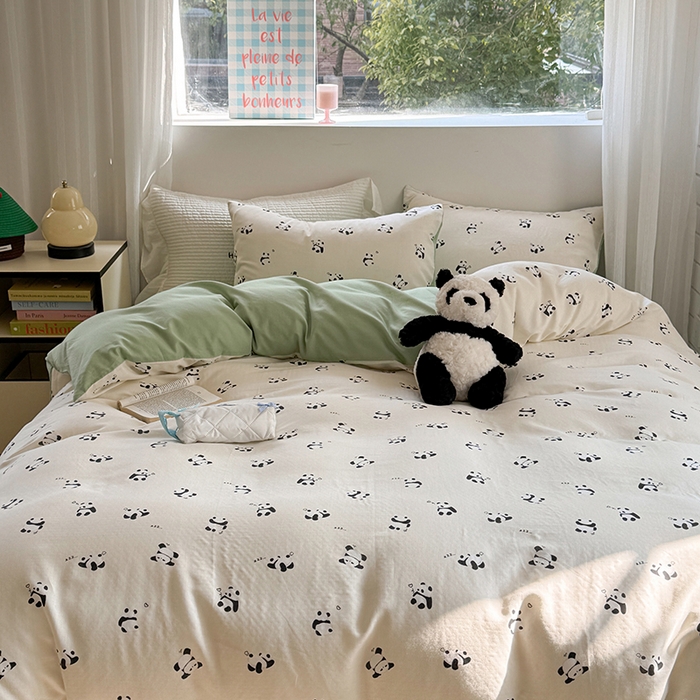 91家纺网 家纺一手货源 找家纺 2025新款全棉有氧双层纱四件套-卡通系列 熊猫仔仔