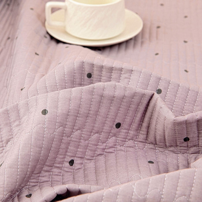 91家纺网 家纺一手货源 找家纺 情煊家纺 2025新款双面全棉夹棉枕套 紫圆点