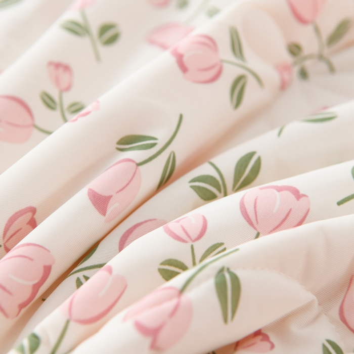 91家纺网 家纺一手货源 找家纺 圣楚 2025新款优雅凉感丝夏被 迷恋