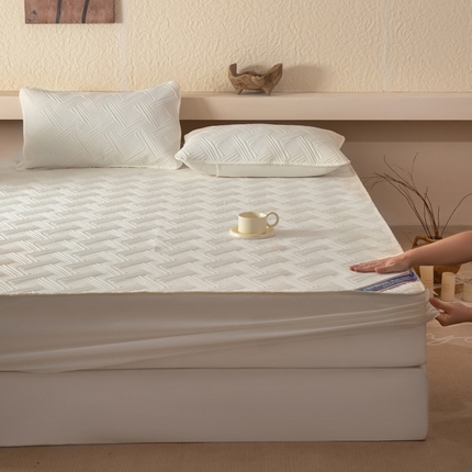 91家纺网 家纺一手货源 找家纺 莱登卡奴 2025新款A类原棉磨毛大豆夹棉床笠云纹系列 云纹-米白