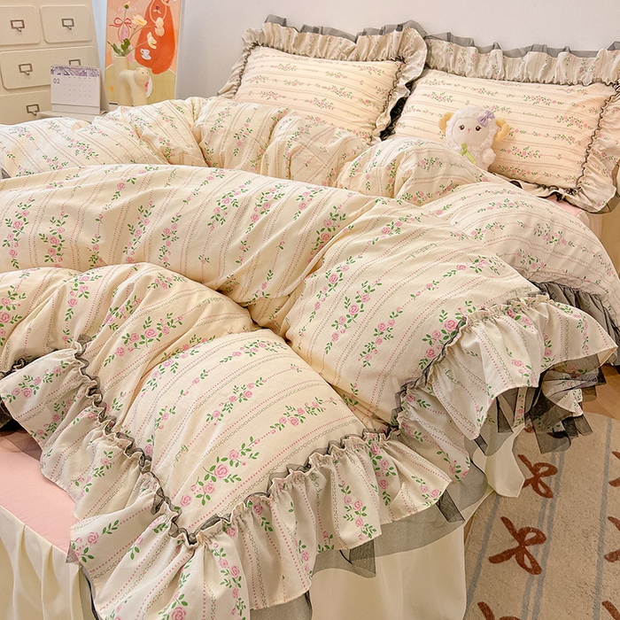 91家纺网 家纺一手货源 找家纺 眠帛家居 2025新款A类皱皱纱蕾丝花边四件套 锦簇