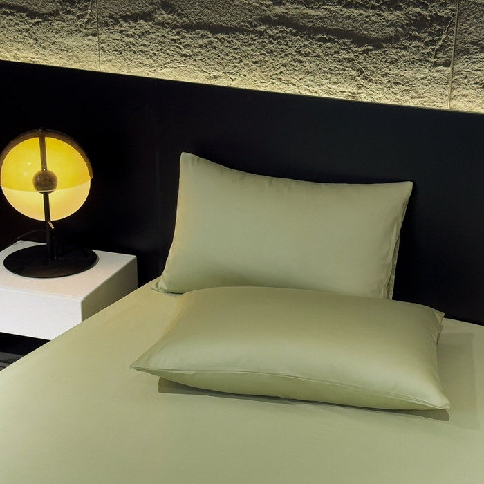 91家纺网 家纺一手货源 找家纺 氧家2025新款60s贡缎长绒棉纯色随心配系列-单枕套 抹茶绿